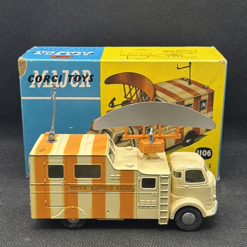 Corgi toys 1106 decca mobile - decca,